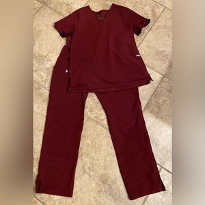 Womens FIGS Maroon Gray Size M Scrubs Set Shirt Bottoms